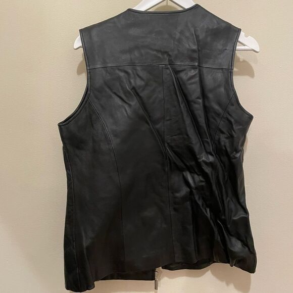 New Pamela McCoy collection quilted black leather sleeveless vest size medium - Picture 2 of 9